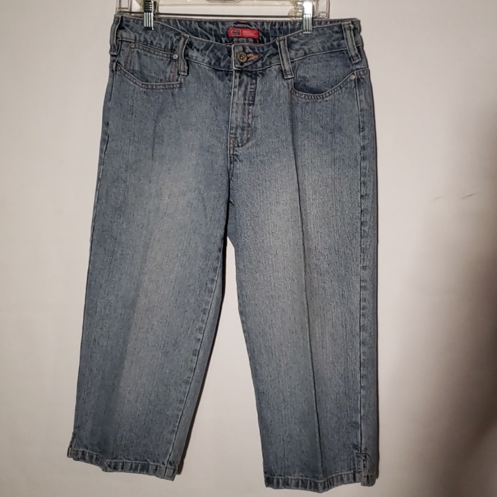 Faded Glory Capri